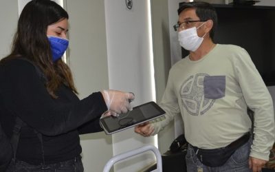 UPLA apoya a su comunidad universitaria: Inició entrega de computadores, tablets y chips de internet