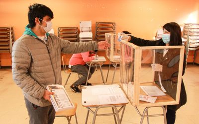 UOH entrega más de 1.000 chips con internet a escolares con problemas de conectividad