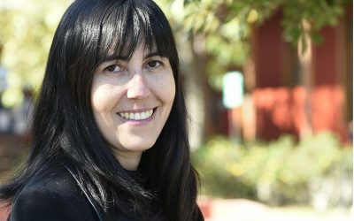 Profesora Vania Martínez es reconocida por la Fundación Todo Mejora por su aporte a la salud mental de adolescentes y jóvenes