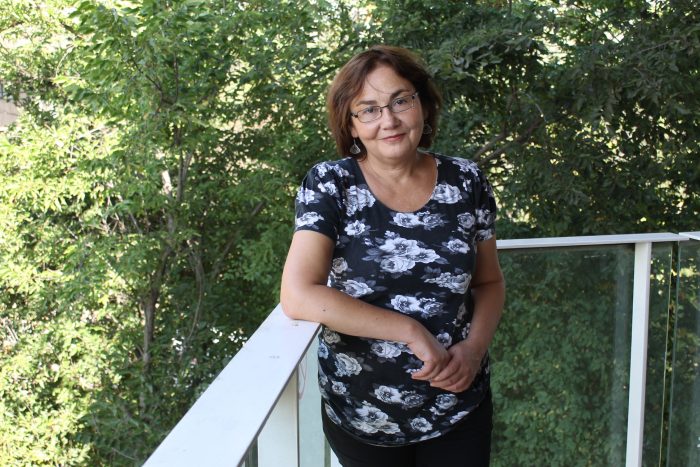 La docente la Universidad de Chile y doctora en Comunicación, María Eugenia Domínguez.