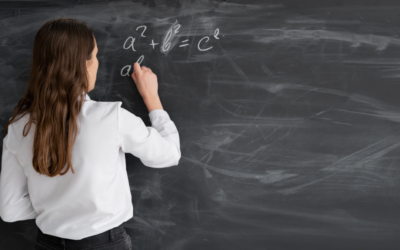 Mujeres y matemáticas: FCFM UChile impulsa jornada para jóvenes